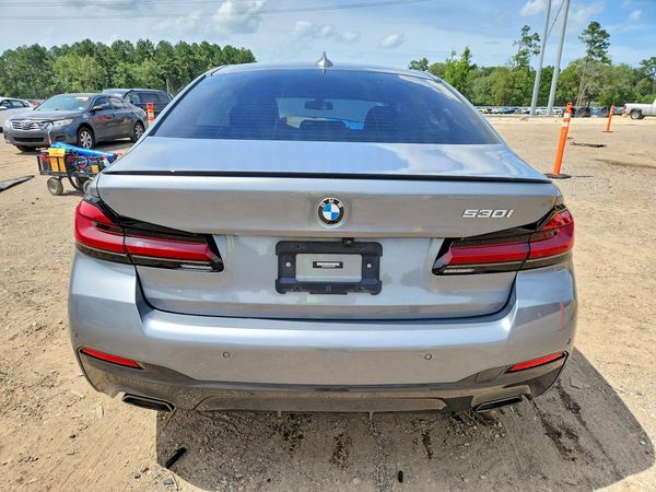 2023 BMW 530