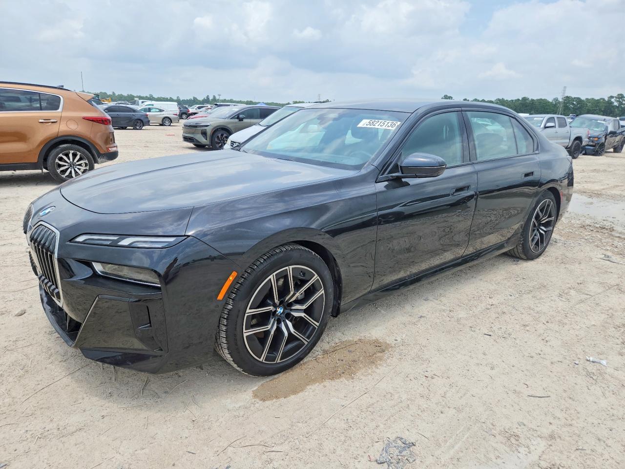 2023 BMW 740