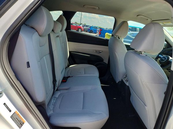 2026 HYUNDAI TUCSON SEL, SEL Plus