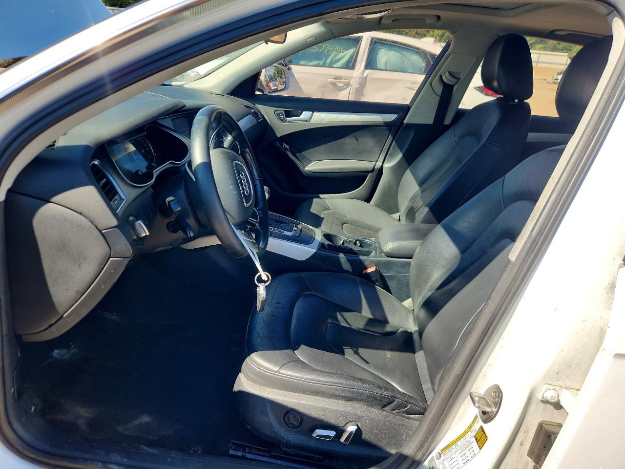 2015 AUDI A4 quattro Premium