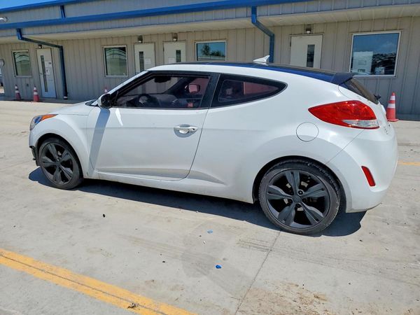 2016 HYUNDAI VELOSTER