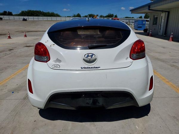 2016 HYUNDAI VELOSTER