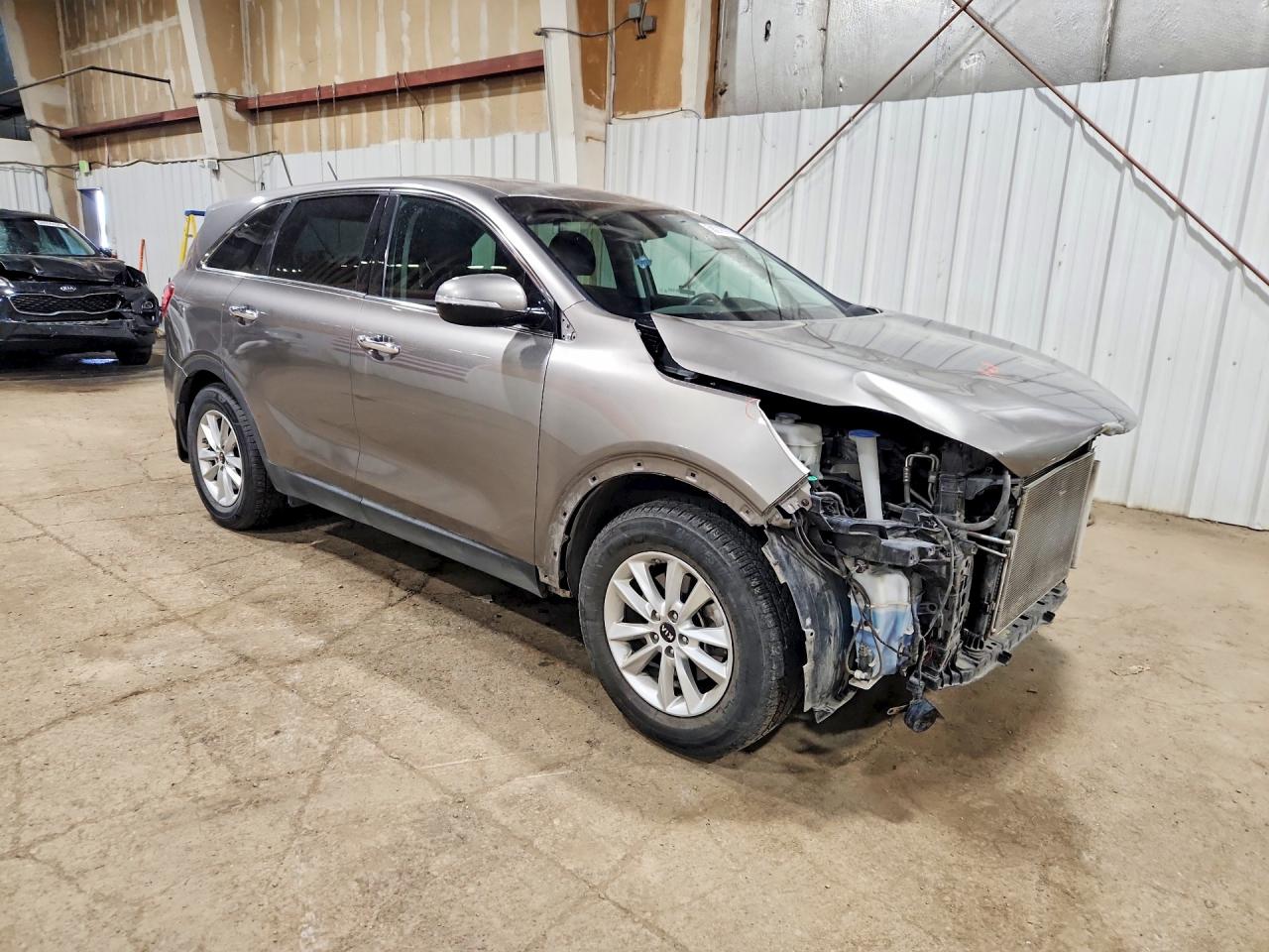 2019 KIA SORENTO L, LX, S