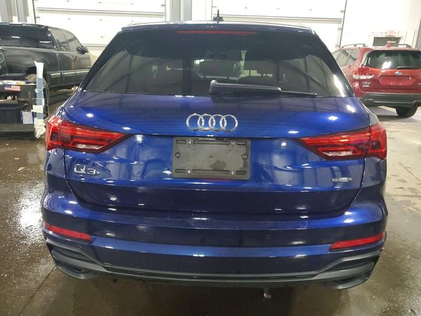 2021 AUDI Q3