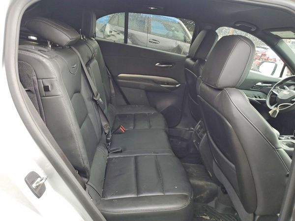 2022 CADILLAC XT4 Premium Luxury