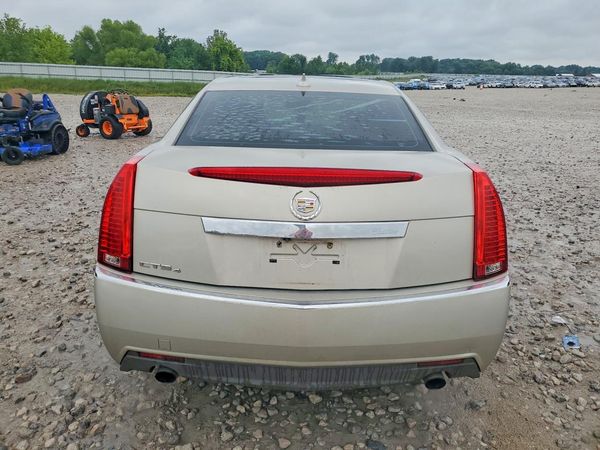 2013 CADILLAC CTS Luxury