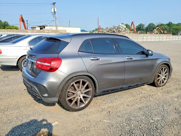 2016 MERCEDES-BENZ GLA