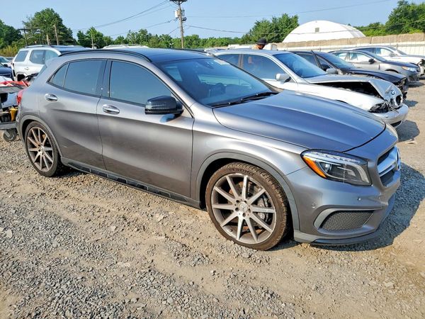 2016 MERCEDES-BENZ GLA