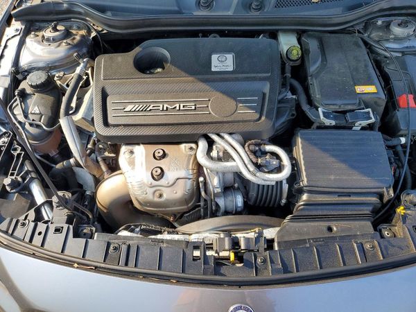 2016 MERCEDES-BENZ GLA
