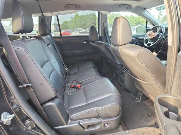 2021 HONDA PILOT SE