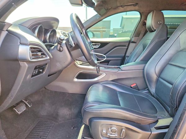 2019 JAGUAR F-PACE R Sport