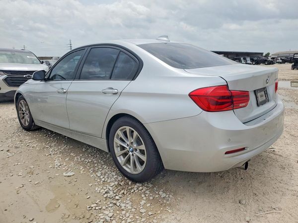 2017 BMW 320