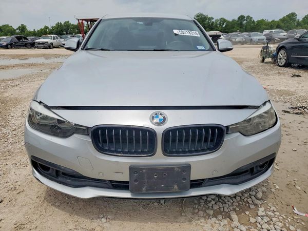 2017 BMW 320