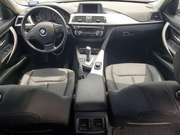 2017 BMW 320