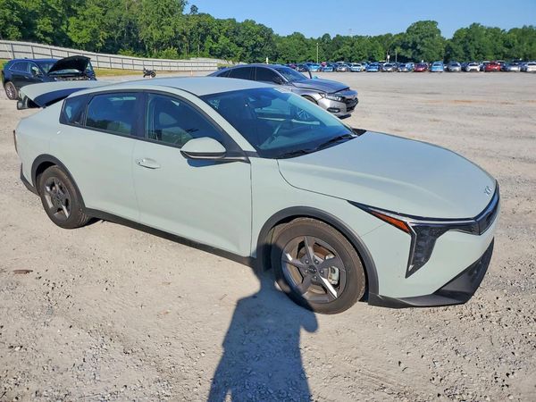 2025 KIA K4 LX, LXS