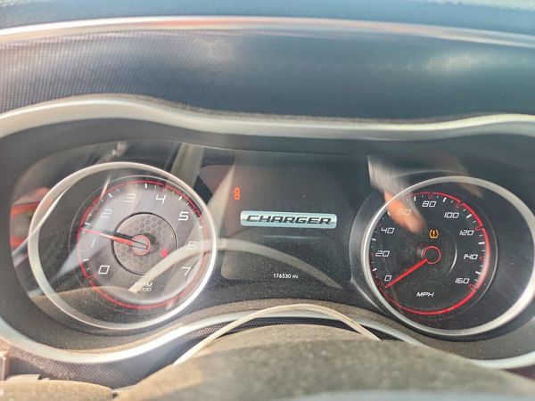 2016 DODGE CHARGER R/T