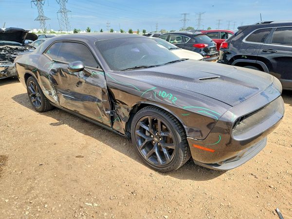 2023 DODGE CHALLENGER SXT