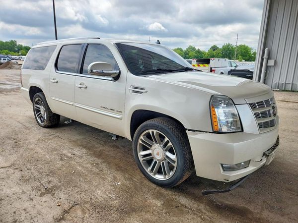 2012 CADILLAC ESCALADE ESV Premium