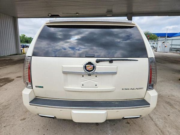 2012 CADILLAC ESCALADE ESV Premium
