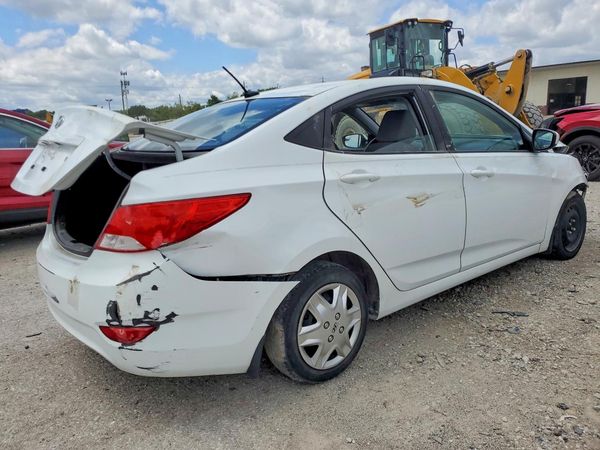 2016 HYUNDAI ACCENT