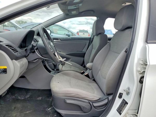2016 HYUNDAI ACCENT