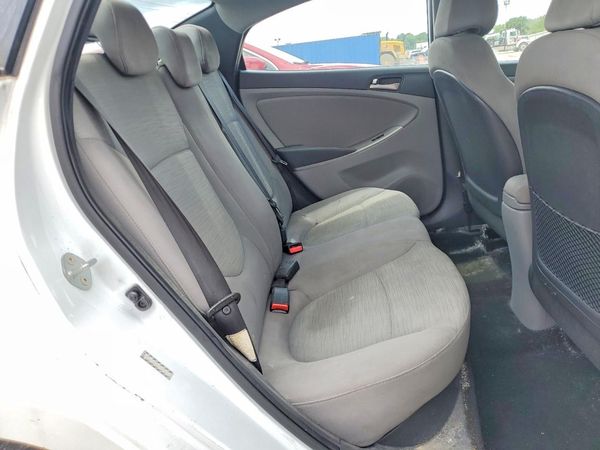 2016 HYUNDAI ACCENT