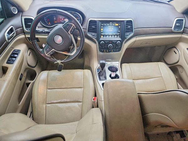 2017 JEEP CHEROKEE Overland — CKPT