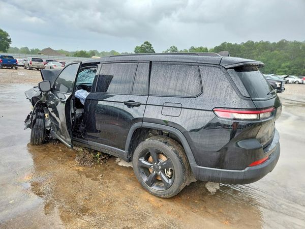 2024 JEEP GRAND CHEROKEE L LAREDO 4X2