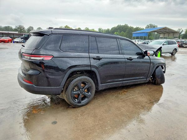 2024 JEEP GRAND CHEROKEE L LAREDO 4X2