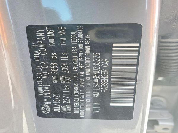 2022 HYUNDAI ELANTRA SEL w/ Convenience Pkg