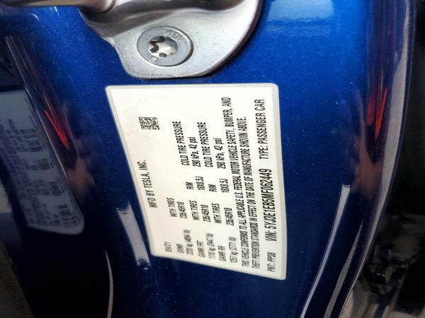 2021 TESLA MODEL 3