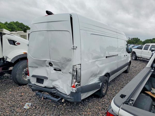 2026 MERCEDES-BENZ SPRINTER 907 (VS30)