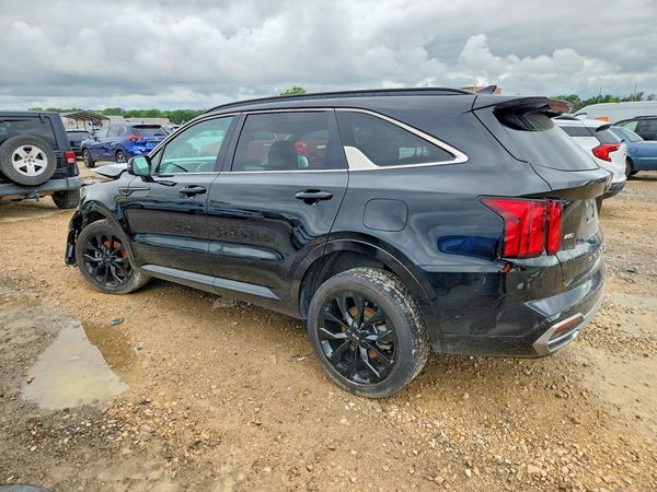 2021 KIA SORENTO