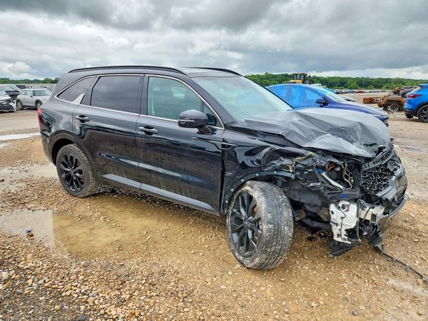 2021 KIA SORENTO