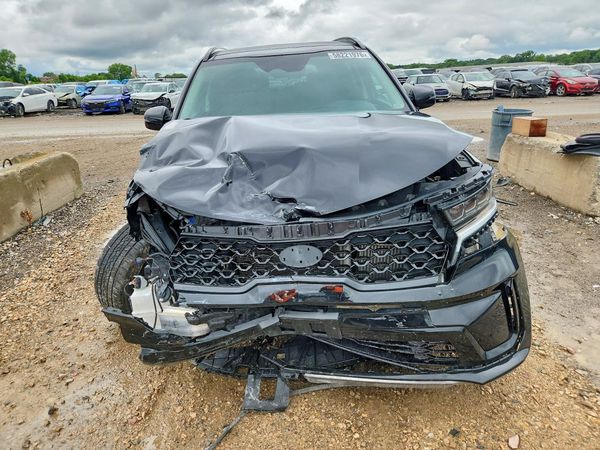 2021 KIA SORENTO