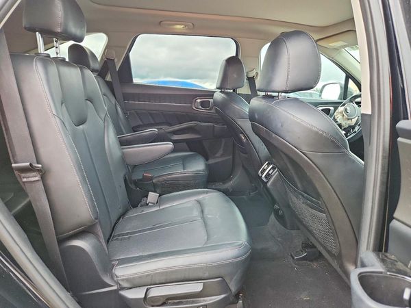 2021 KIA SORENTO