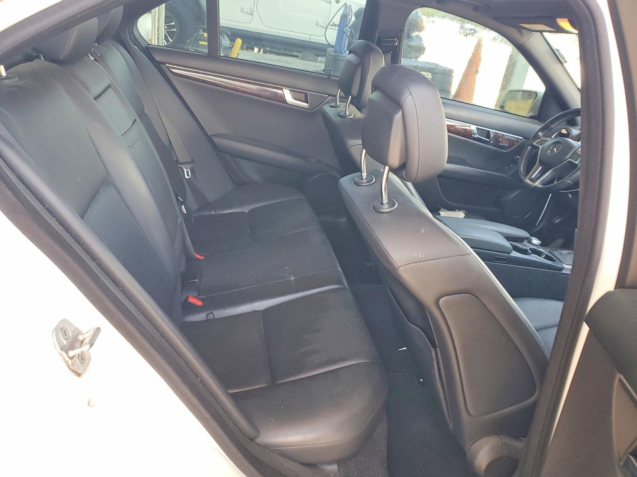 2014 MERCEDES-BENZ C C250