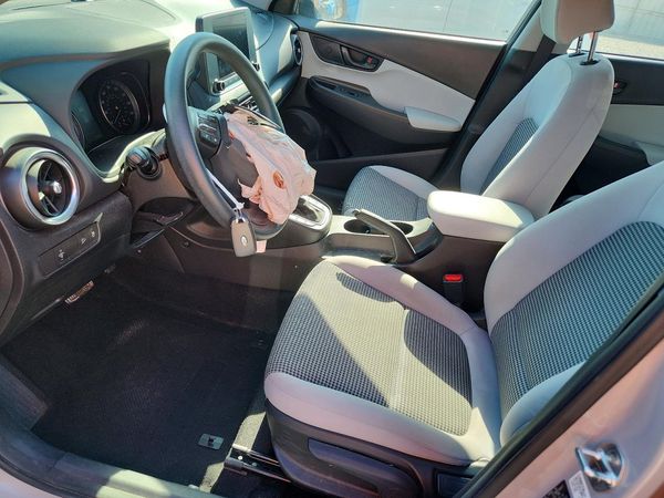 2022 HYUNDAI KONA