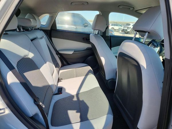 2022 HYUNDAI KONA