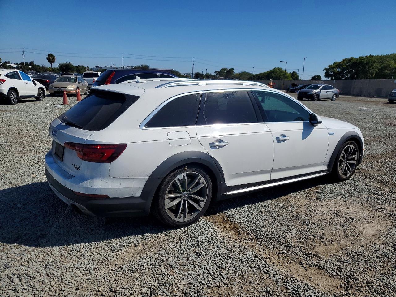 2018 AUDI A4 ALLROAD Premuim