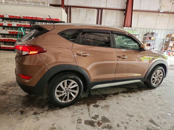 2017 HYUNDAI TUCSON