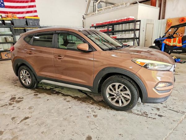 2017 HYUNDAI TUCSON
