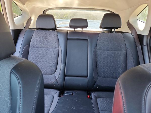 2025 KIA SELTOS S, X-Line