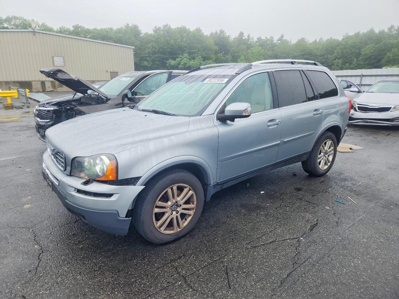 2011 VOLVO XC90