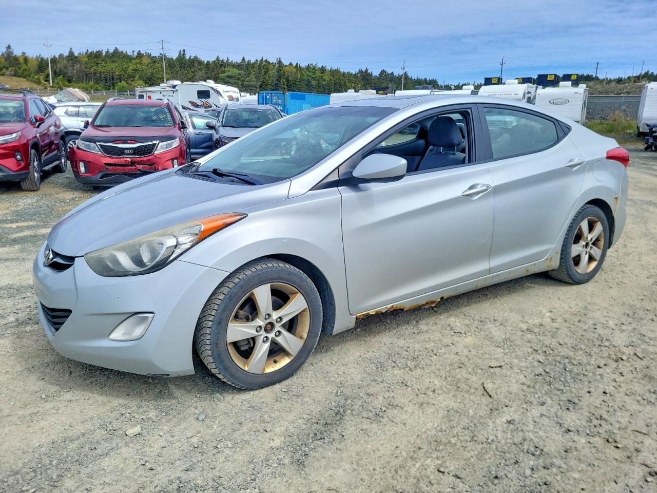 2013 HYUNDAI ELANTRA