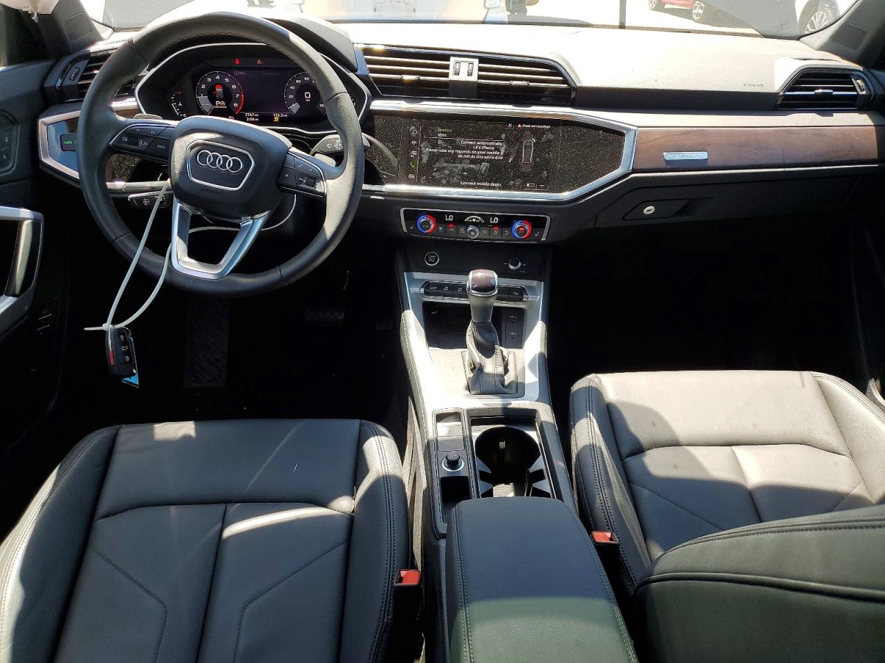 2025 AUDI Q3 S Line quattro Premium
