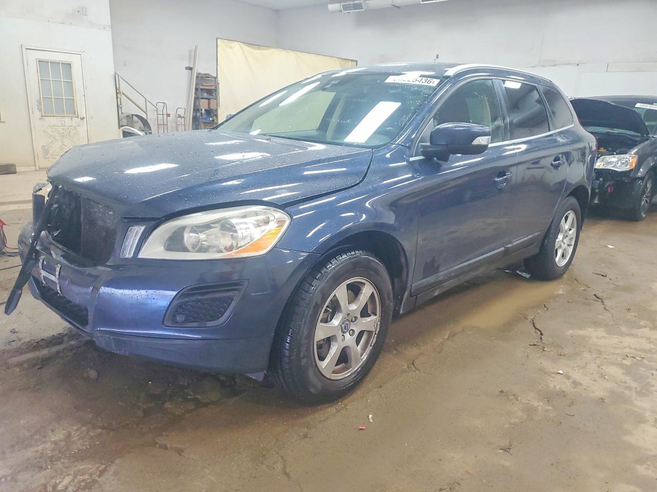 2012 VOLVO XC60