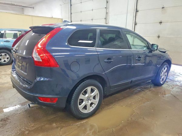 2012 VOLVO XC60