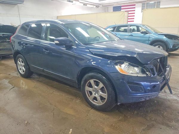 2012 VOLVO XC60