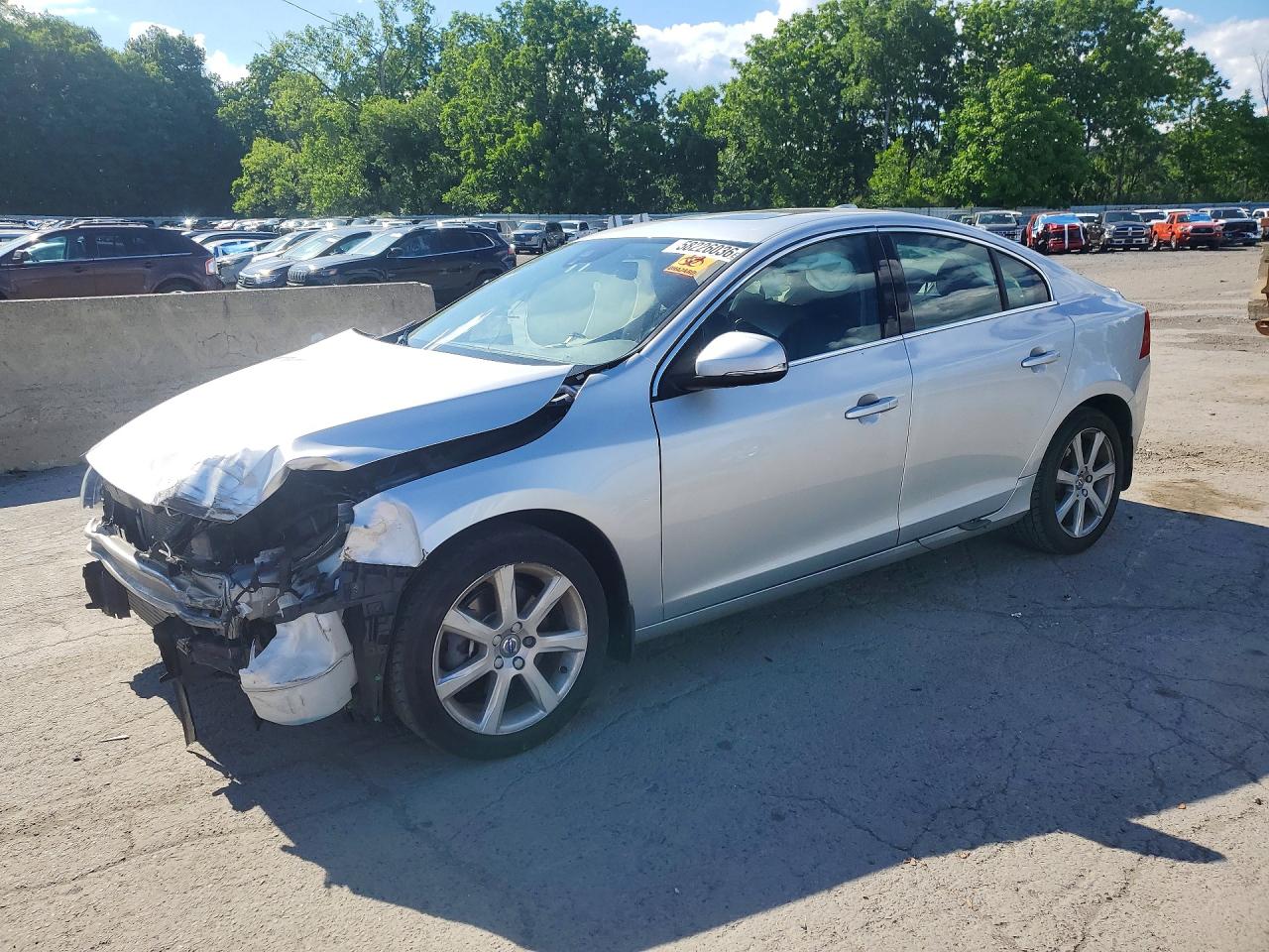 2016 VOLVO S60